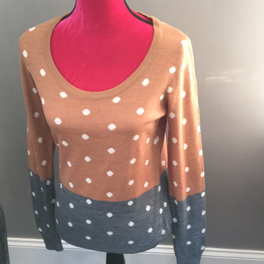The Limited two tone pocka dot scoop neck sweater 51% acrylic 49% wool